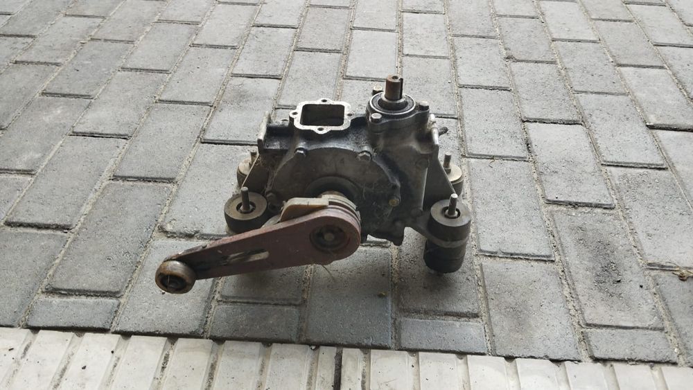 Продам редуктор червячный