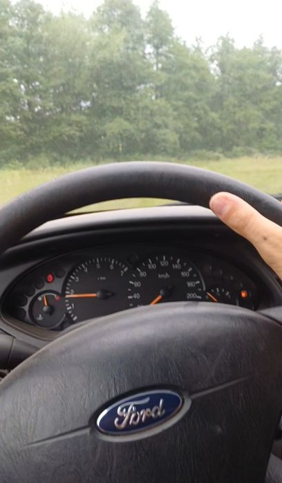 FORD Focus 2003 — imagine 4