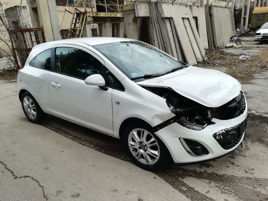 Опел Корса Д / Opel Corsa D - на части гр. Варна Западна промишлена ...