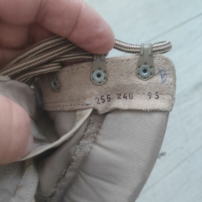 Bocanci militari