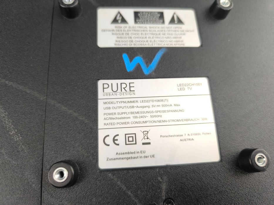 Televizor PURE LED22CH1001 22 inch LED cu porturi multiple