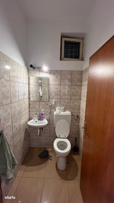 De inchiriat spatiu comercial ultracentral - langa Unicarm, Casa Alba