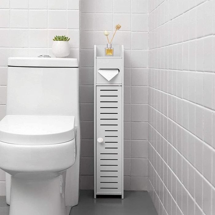 Тесен шкаф за коридор и тоалетна