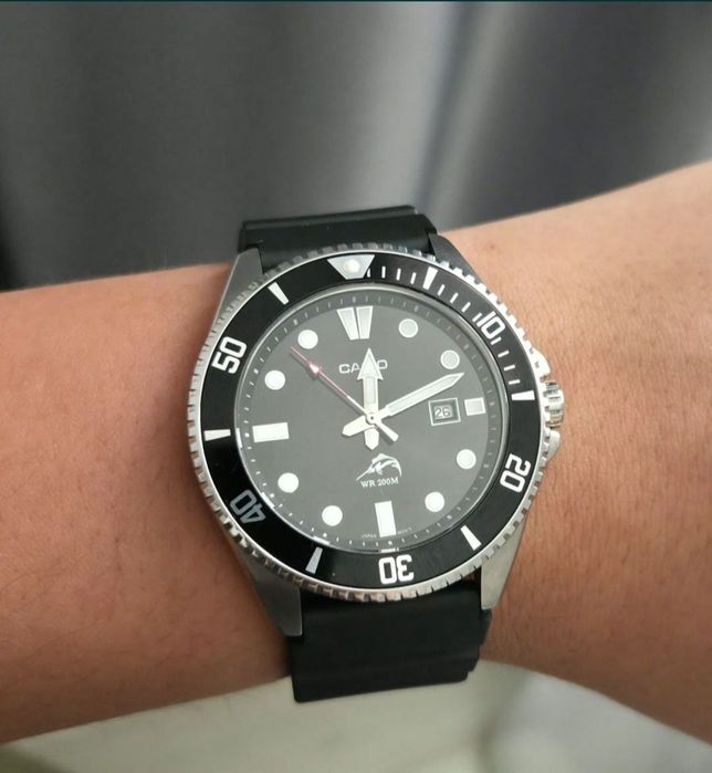 Часы Casio MDV106-1A