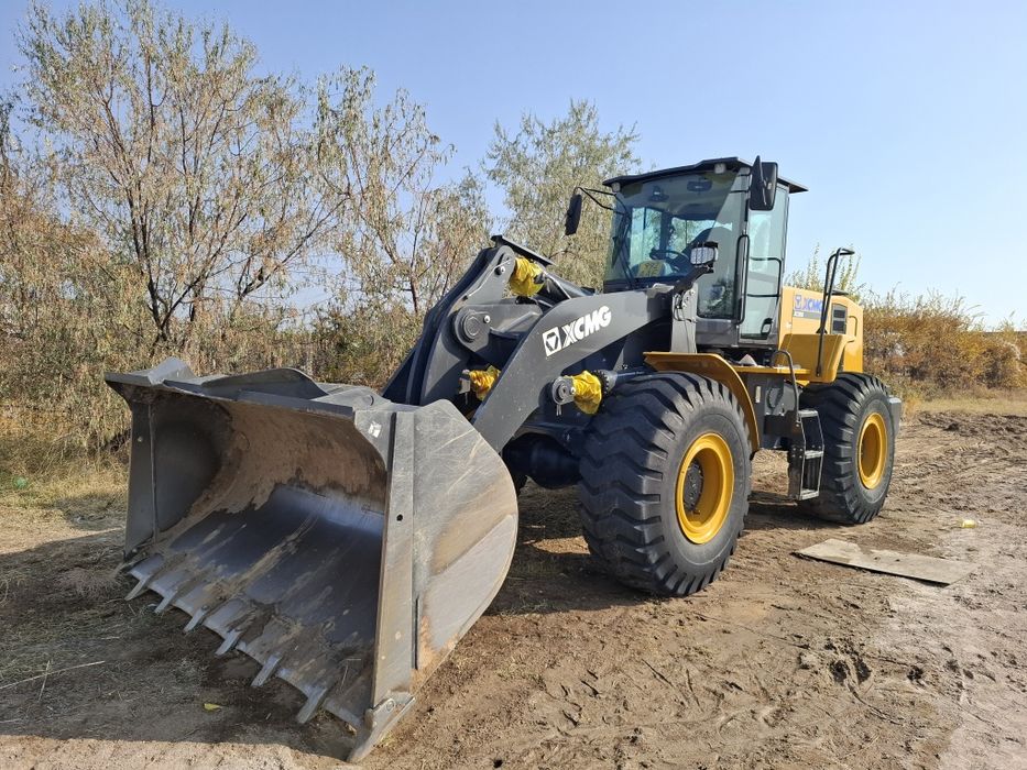 Услуги аренды фронтальной погрузчик
