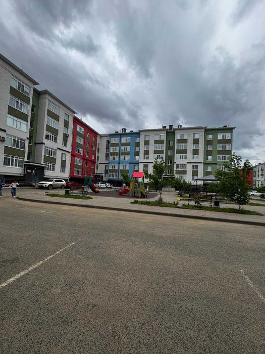 Продам 2х комн кв Предистовая Батыс