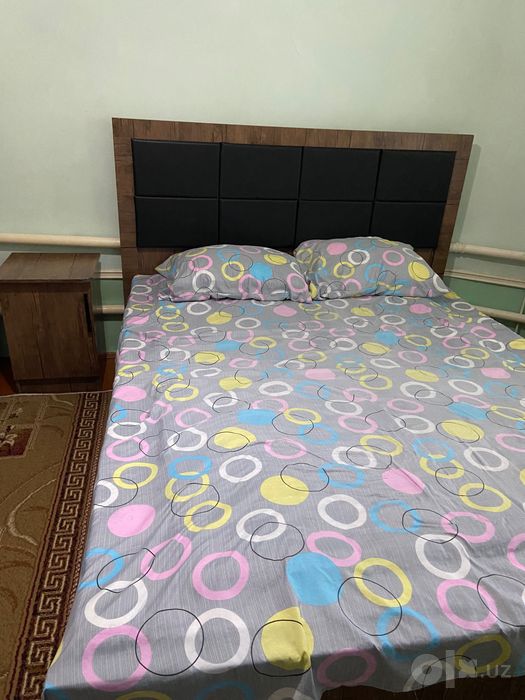 yotoqxona uchun spalni divan