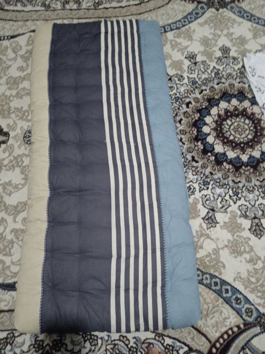 Bolalar uchun xar xil turdagi matraslar yostiqlar va toshaklar