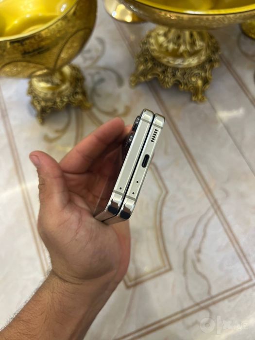 Samsung Galaxy Z flip 5