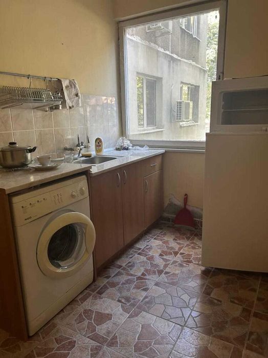 Продава се Едностаен апартамент в Пловдив, Център - 36 кв.м за 1389 €/кв.м - Снимка #2