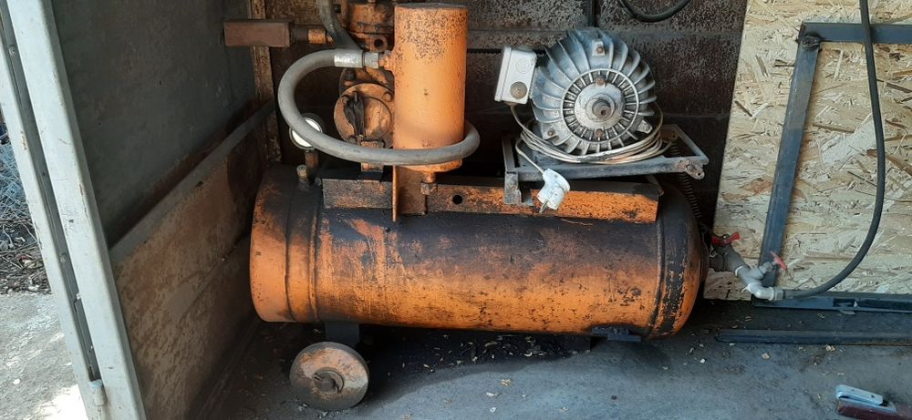 Продам кампресор