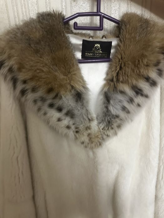 Продам шубу белая рысь