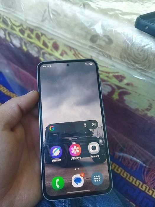 Galaxy s23 fe modeli 1 yil kafolati bilan