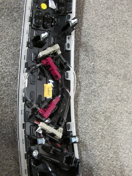 BMW G11 интерьорни лайсни