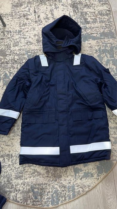 Продам спец одежду