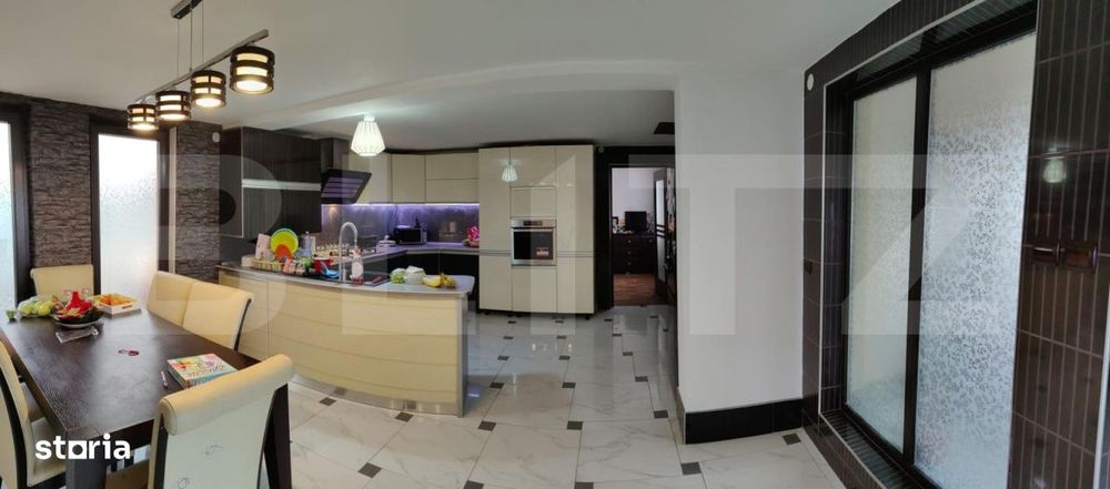 Casa superba in Reghin, 265mp!