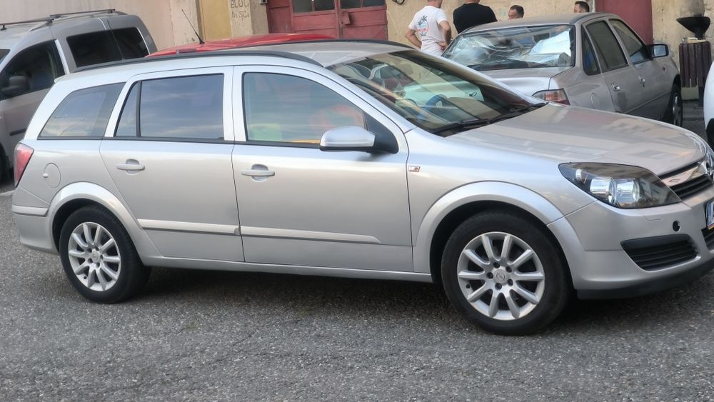 Opel Astra H  break