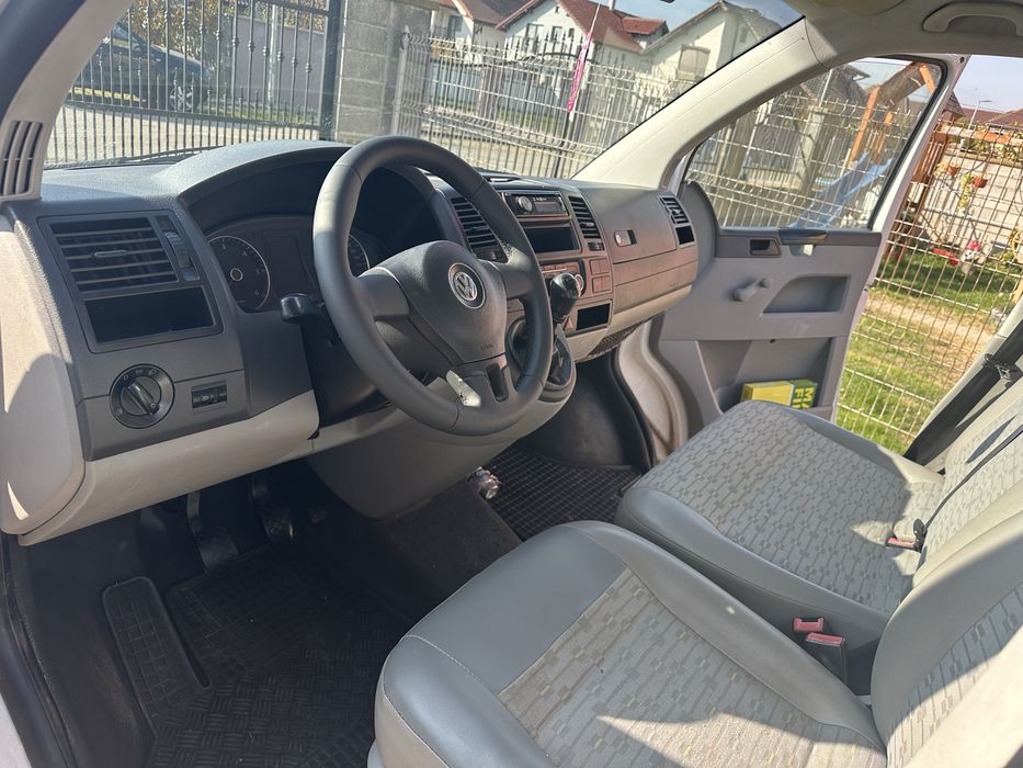 VW T5 Doka 2.0 TDI 105cp an 2010