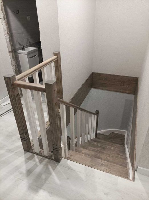 Деревянная лестница Производство Россия