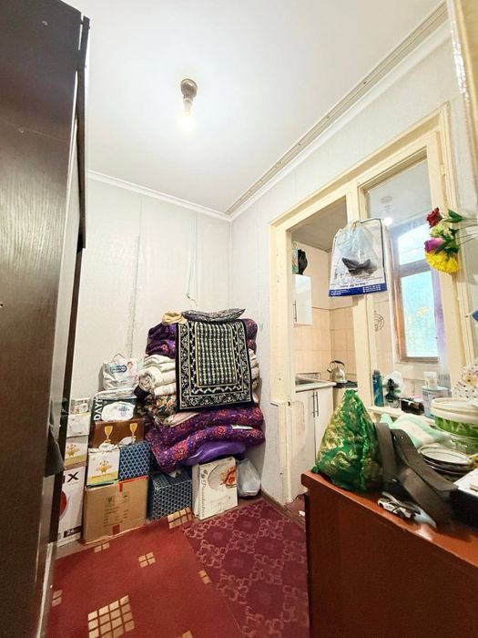 Qo’yliq massiv panelniyda 2 xonali uy sotiladi