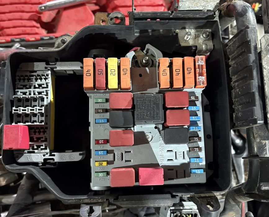 Fiat ducato 2.3dci 130кс  Бушонно Табло