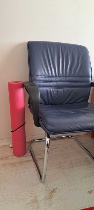 Офис столове 2 броя