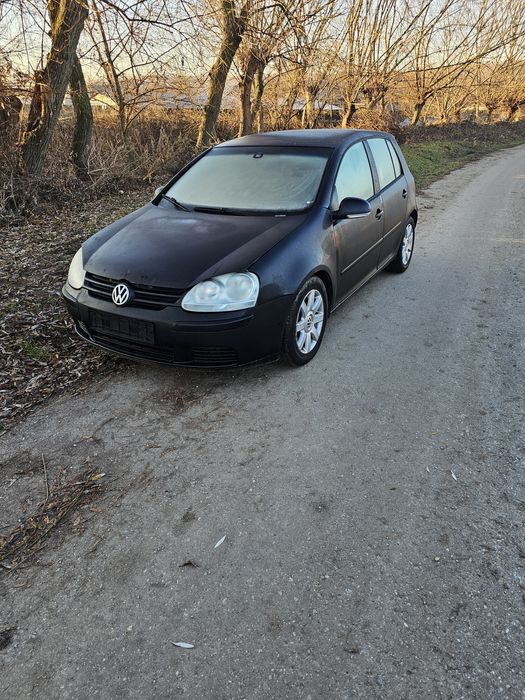 Dezmembrez vw golf 5 1.9 2.0