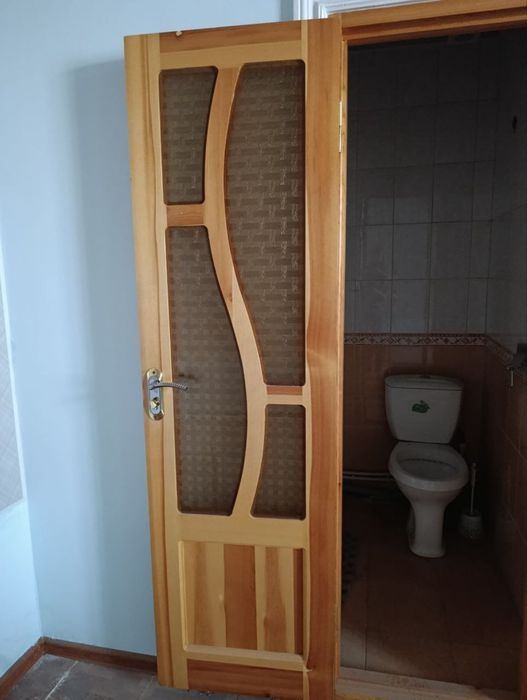 Двери деревянные