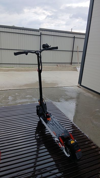 Vând trotinetă electrică KuKiring M4 max