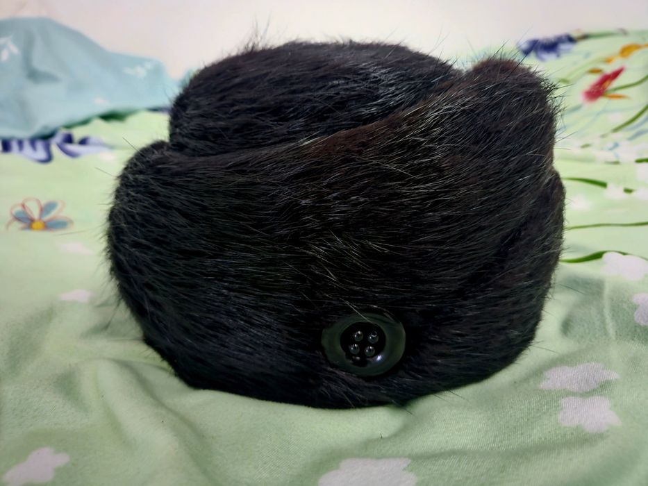 Caciula dama  neagra