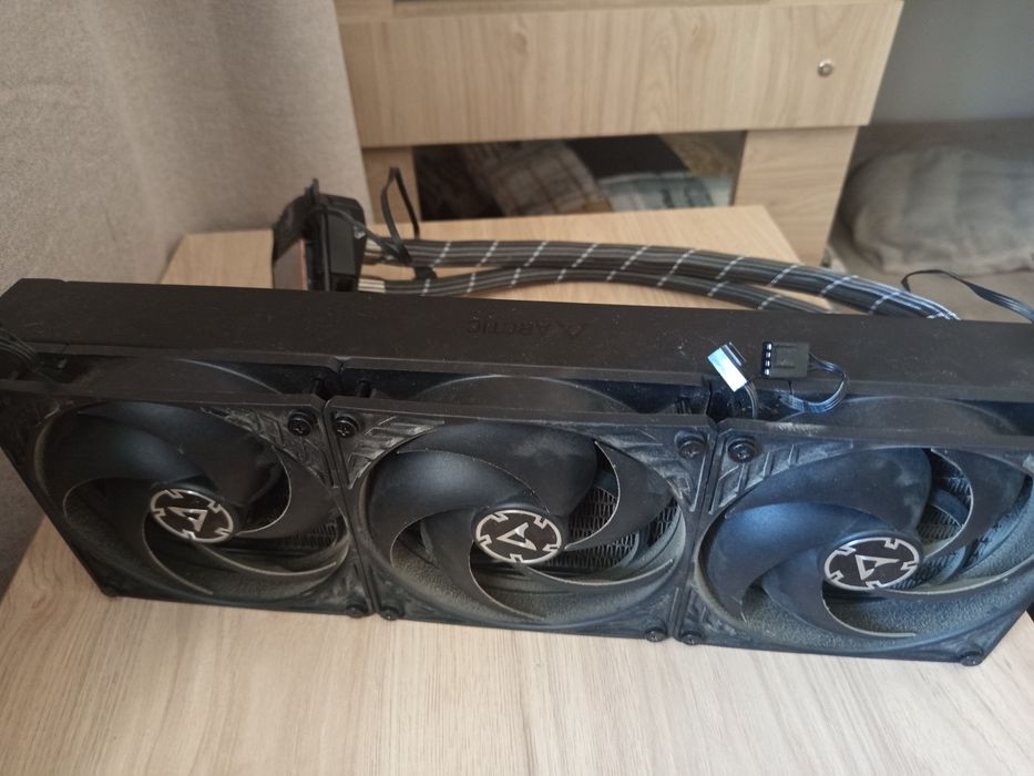 Водно охлаждане на artic Liquid freezer 2 360mm
