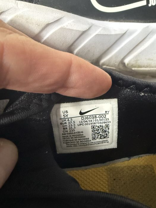 Продавам три чифта маратонки Nike , Reebok , Adidas