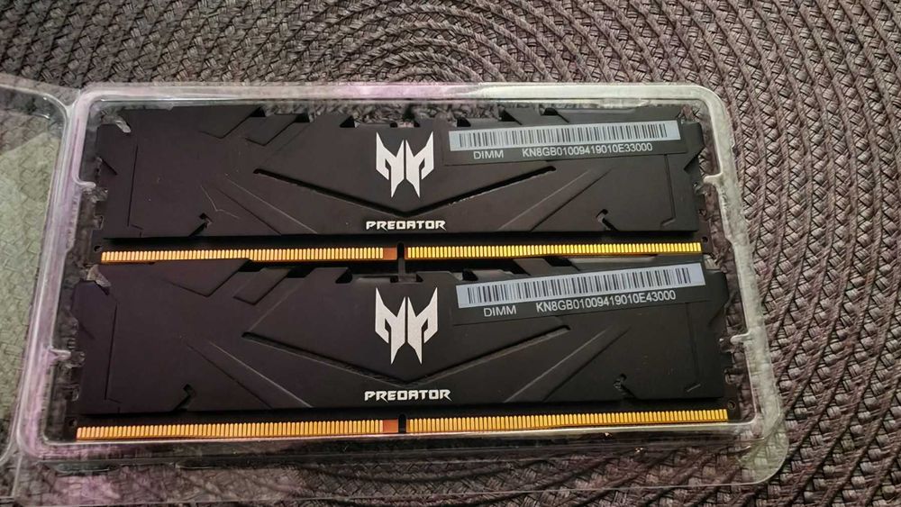 ASUS Prime B650M-A WIFI II + Ryzen 7 7800X3D + 2x8GB  DDR5