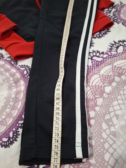 Лот дрехи 8-9 г. - 100 €