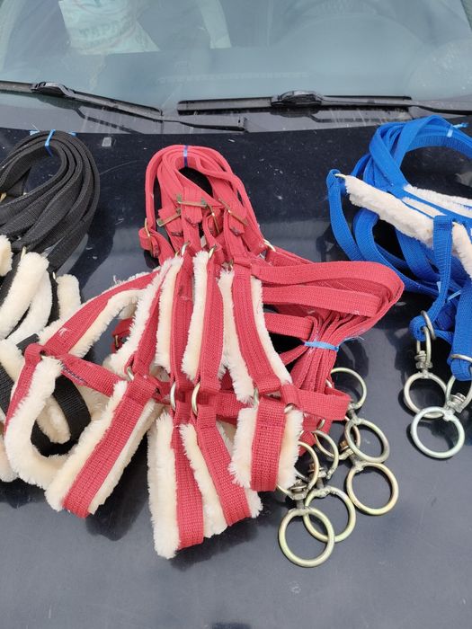 Продам новые недоуздки