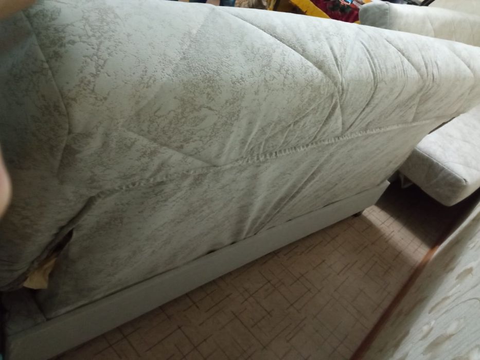 Диван Продается в отличном состояний