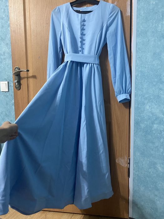 Платье коктейльное