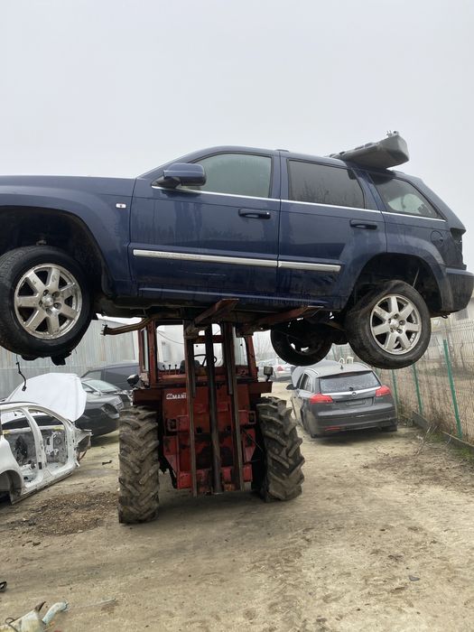 Vand manitou 5 tone moto stivuitor