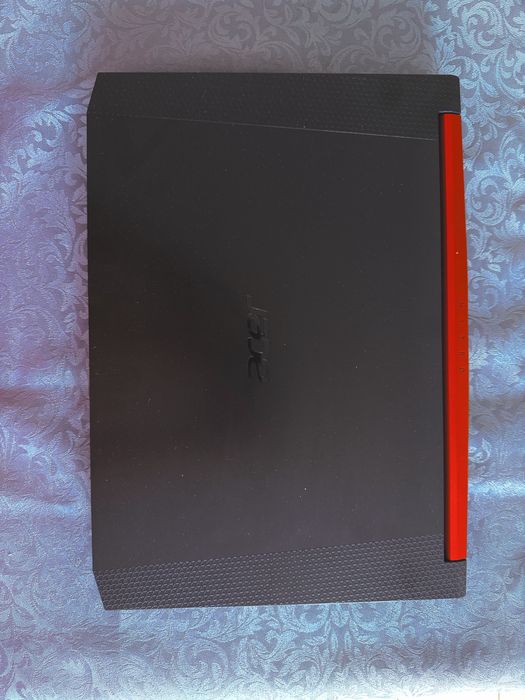 Acer Nitro 5 Gaming Laptop RTX 2060 / 16GB / 120Hz / SSD