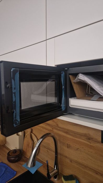 НОВА Микровълнова фурна FEL023MS2  в гаранция до 2030-11-14