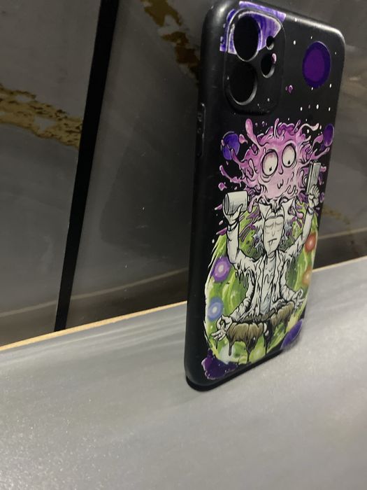 Чехол на Айфон 11 просто