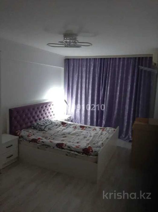 Продам трехкомнатную квартиру