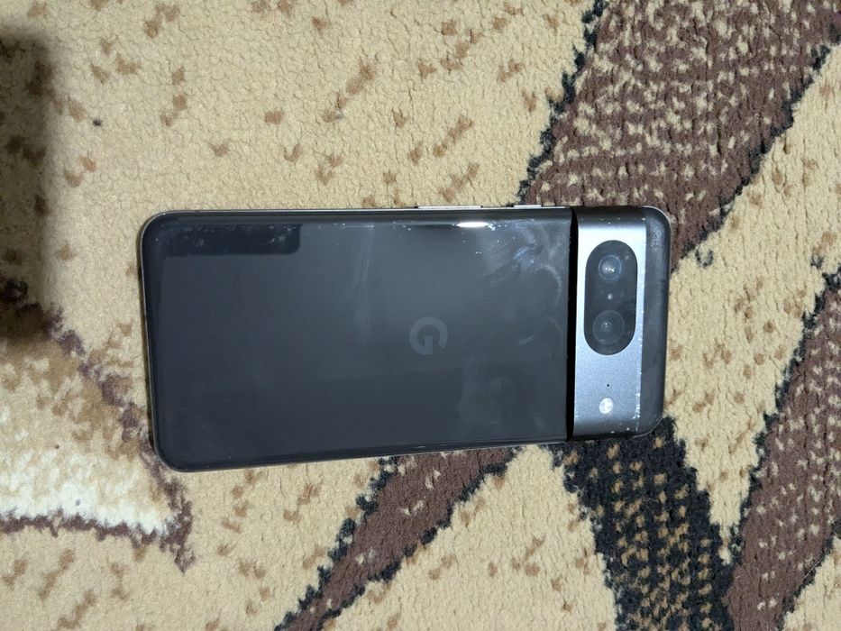 Продам google Pixel 8