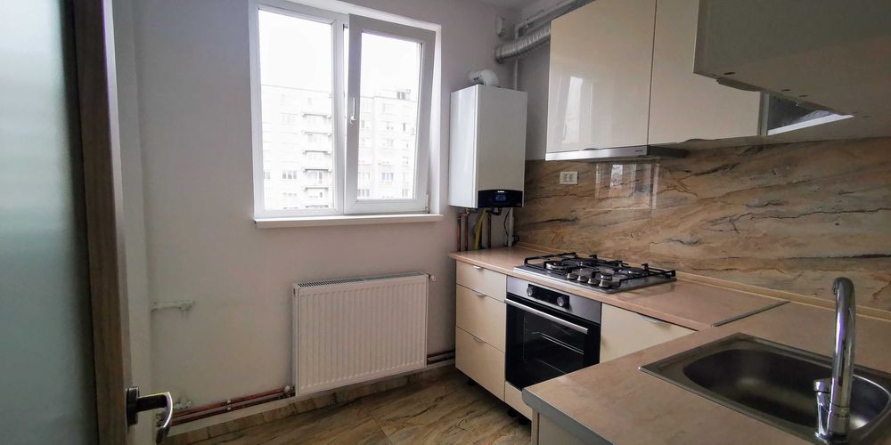 Ultracentral, 2 camere decomandat