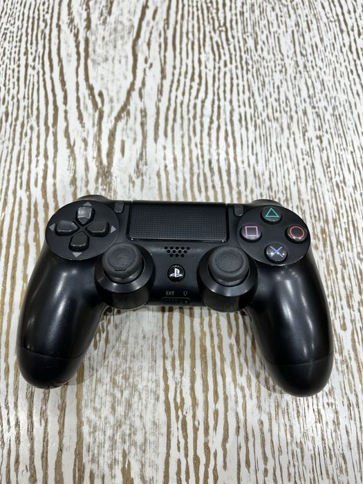 Playstation 4 slim 500GB!