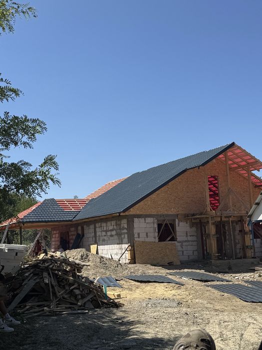 Acoperisuri complete firma montaj acoperis complet reparații urgente