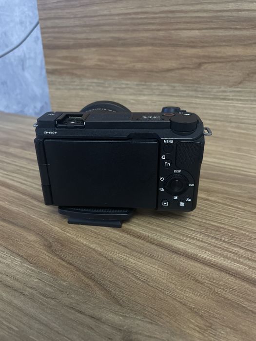 Камера sony zv e 10 2