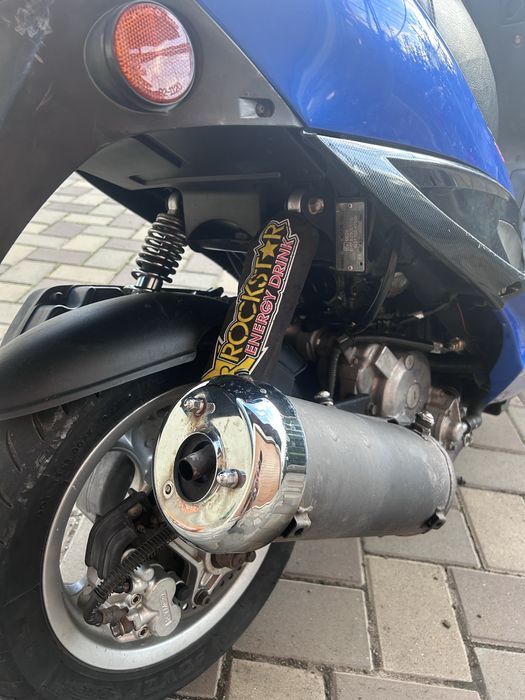 Vand scuter kymco 125cc