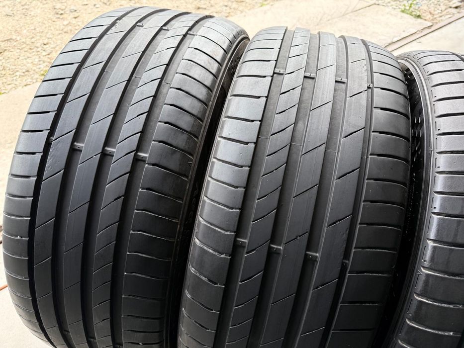 Anvelope vara 245.40.ZR20’ Kumho