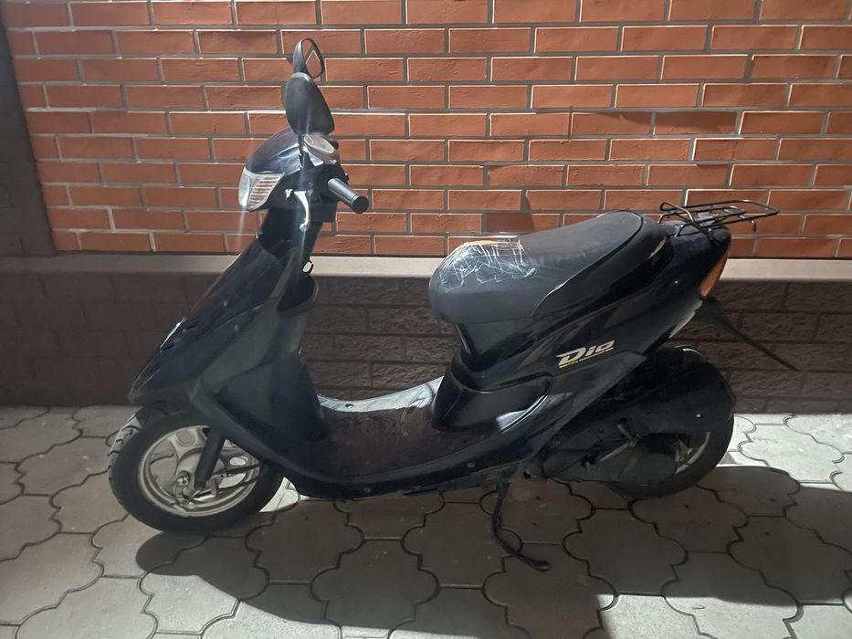 Honda dio AF34.